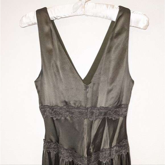 NWT Reformation Stasia Lace Trim Silk Maxi Dress in Pine Tree - Picture 11 of 15